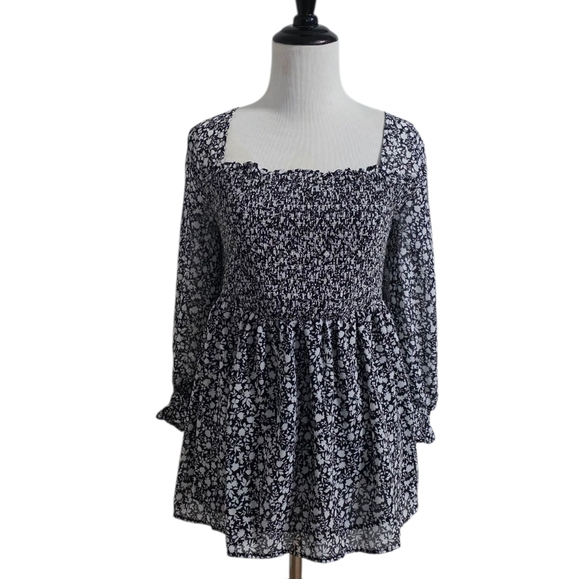 Torrid Babydoll Chiffon Smocked Top – Size 0 - Picture 1 of 4